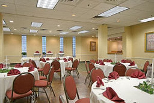 Hotel Ramada Elkhart